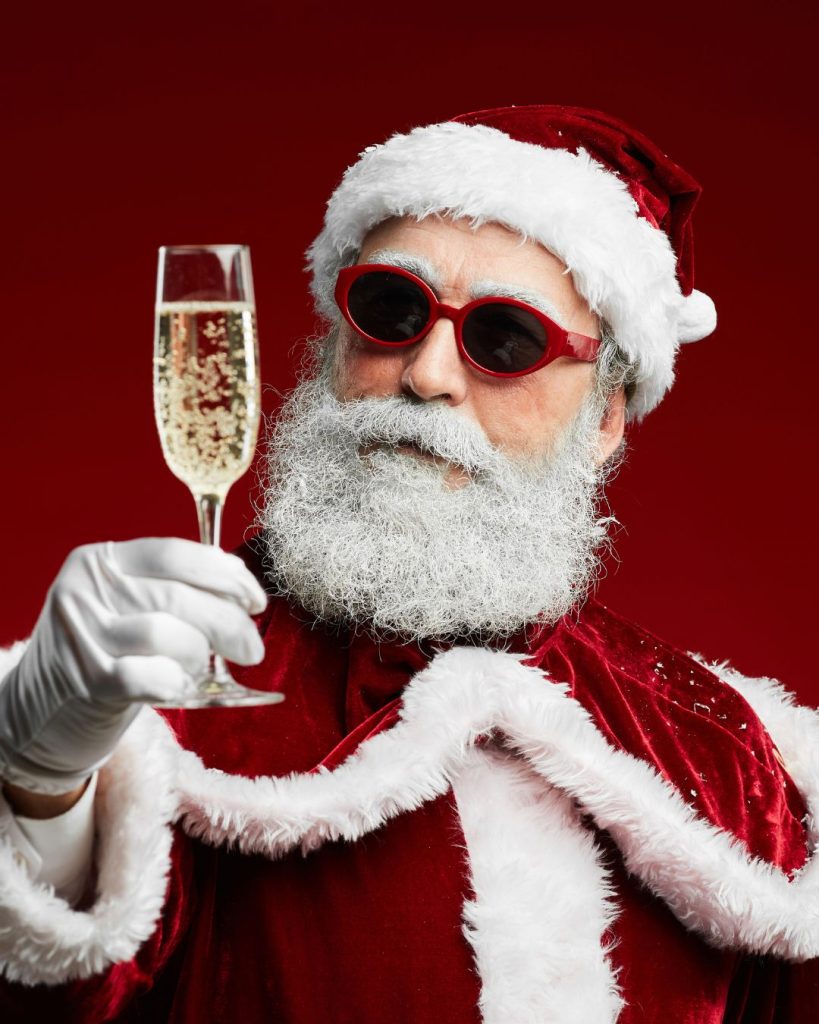 Can You Drink Alcohol While Breastfeeding This Christmas?